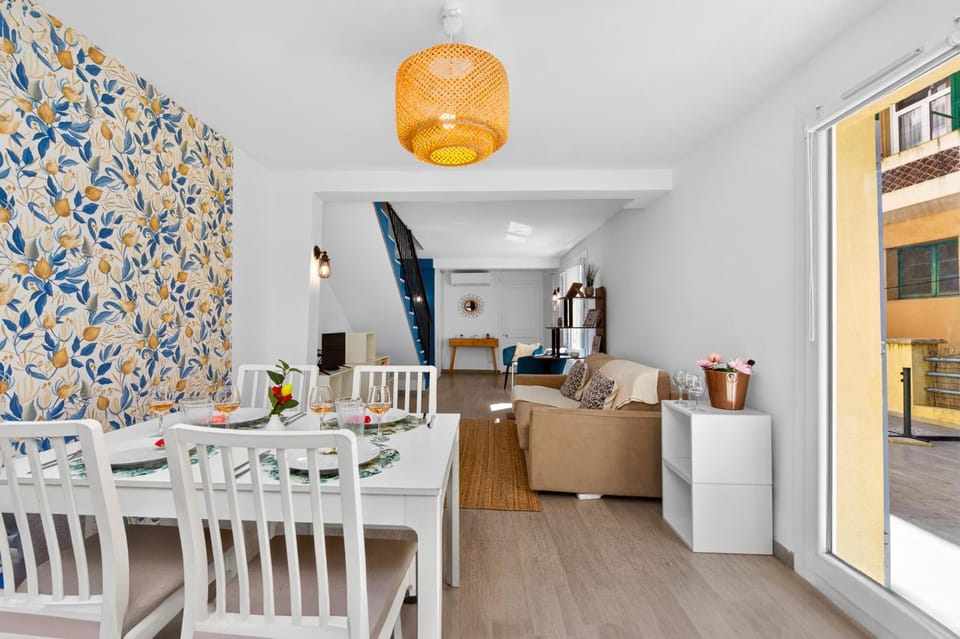 Bel maison avec terrasse 5 pers parking & clim Apartment in Roquebrune-Cap-Martin