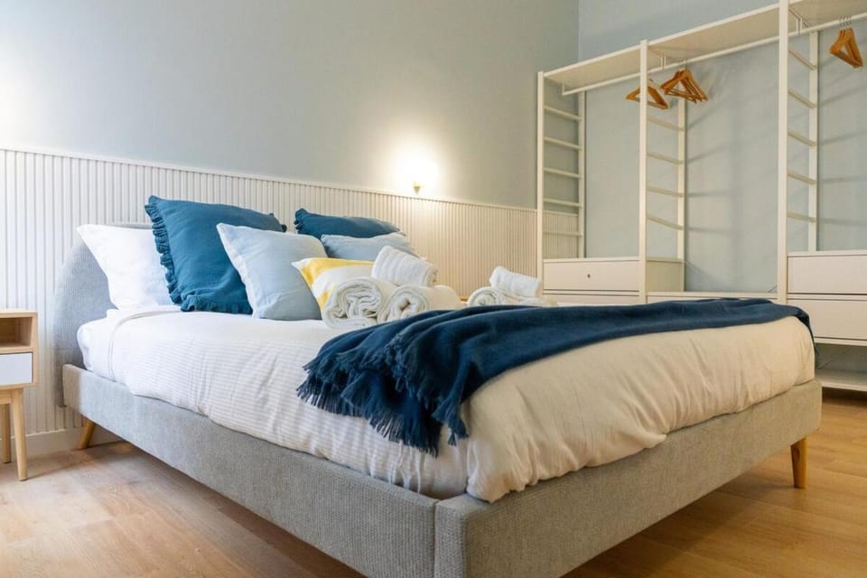 Near Colosseo Spacious Rome Stay in San GIovanni Apartment in Rome
