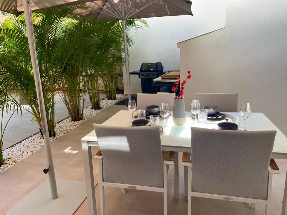 Patio, BBQ facilities, Balcony/Terrace, Dining area
