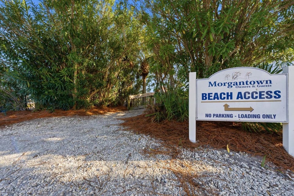 Coral Reef East by Vacation Homes Collection House in Alabama