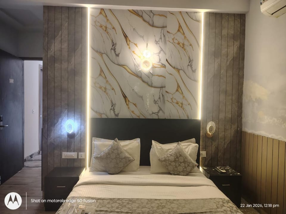 Krishna Kunj Resort Hotel in Uttar Pradesh