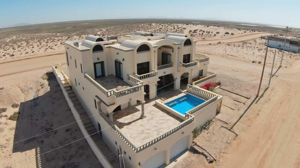 Big Home in Las Conchas with Pool Hacienda de Solis House in Rocky Point
