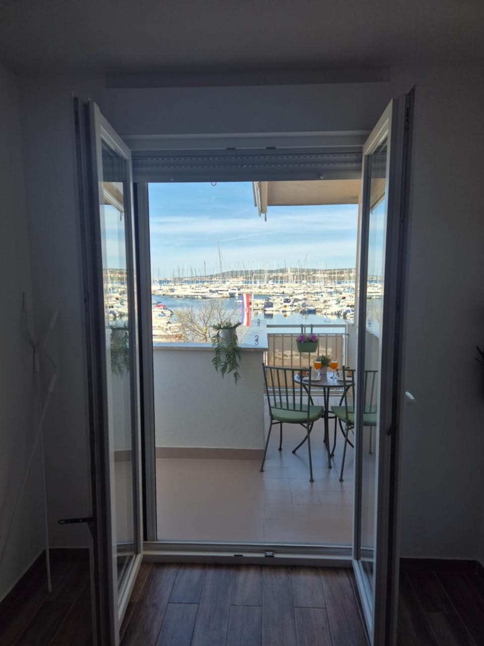 View (from property/room), Balcony/Terrace