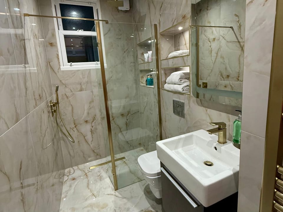Stockwell Residences - Canvas Room Bed and Breakfast in London