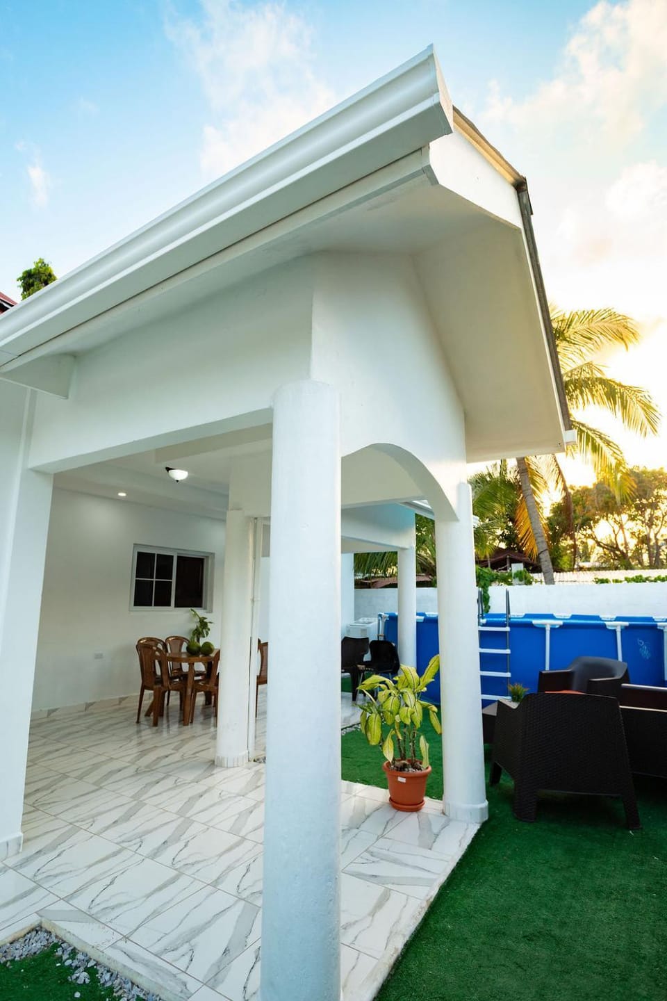 Patio, Day, Garden, View (from property/room), Dining area