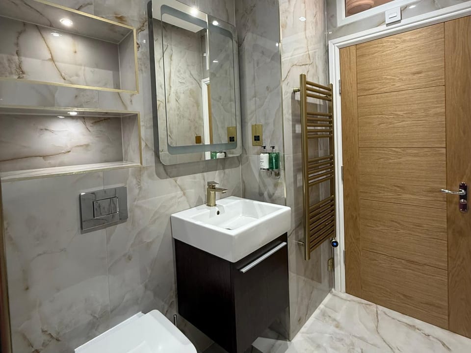 Stockwell Residences - The Eclipse Room Bed and Breakfast in London