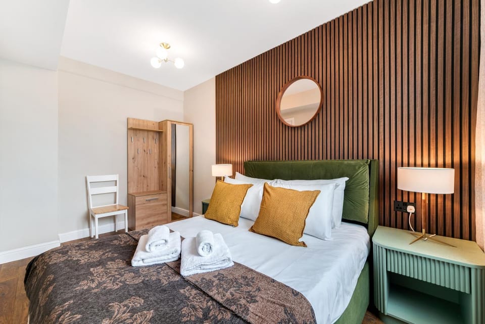Bed, Bedroom