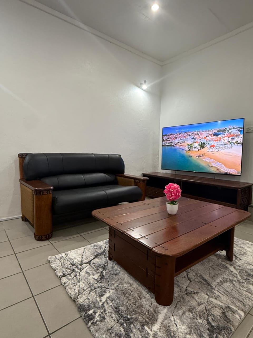 ZH Apartments Bed and Breakfast in Suva