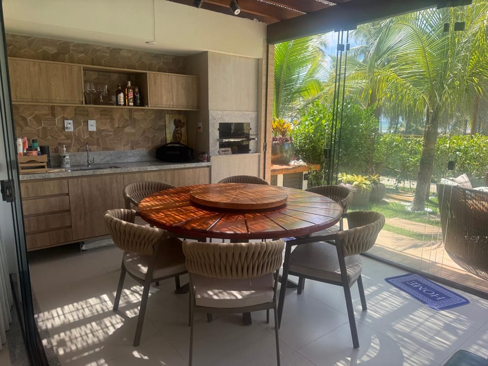 CASA PISCINA COM HIDRO CASCATA CHURRASQUEIRA 150 m DA PRAIA PE NA AREIA IMBASSAI Villa in Imbassaí
