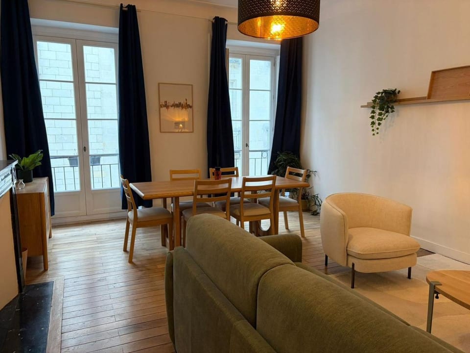 Cabinet Grétry - Bel appartement haussmannien en cœur de ville Cabin in Nantes
