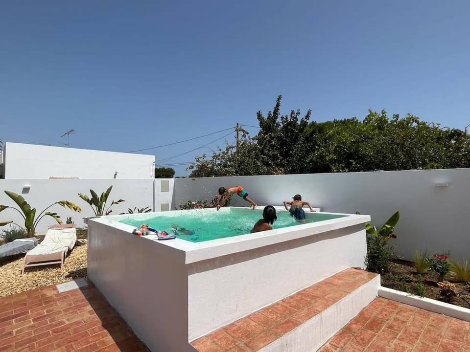 House in paradise House in Moncarapacho