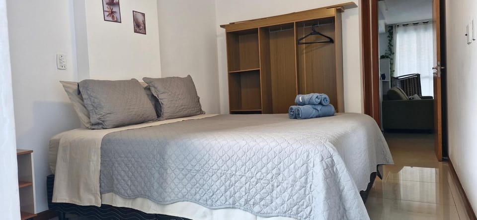 Bed, Photo of the whole room, Bedroom, wardrobe