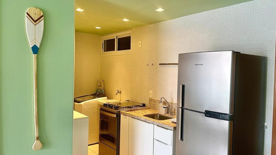 Kitchen or kitchenette, Communal kitchen, kitchen