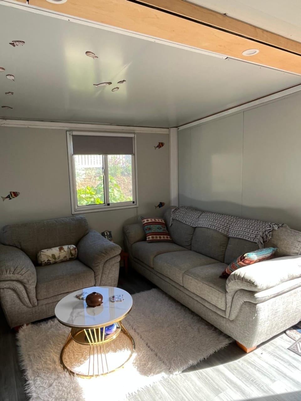 Centrally located peaceful place Apartment in West Coast