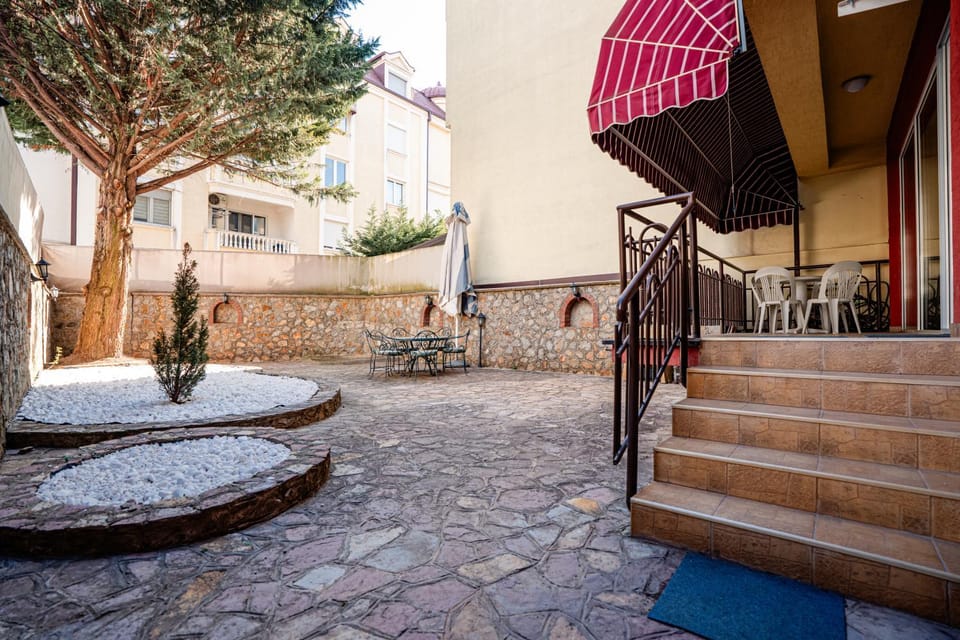 Garden, Balcony/Terrace