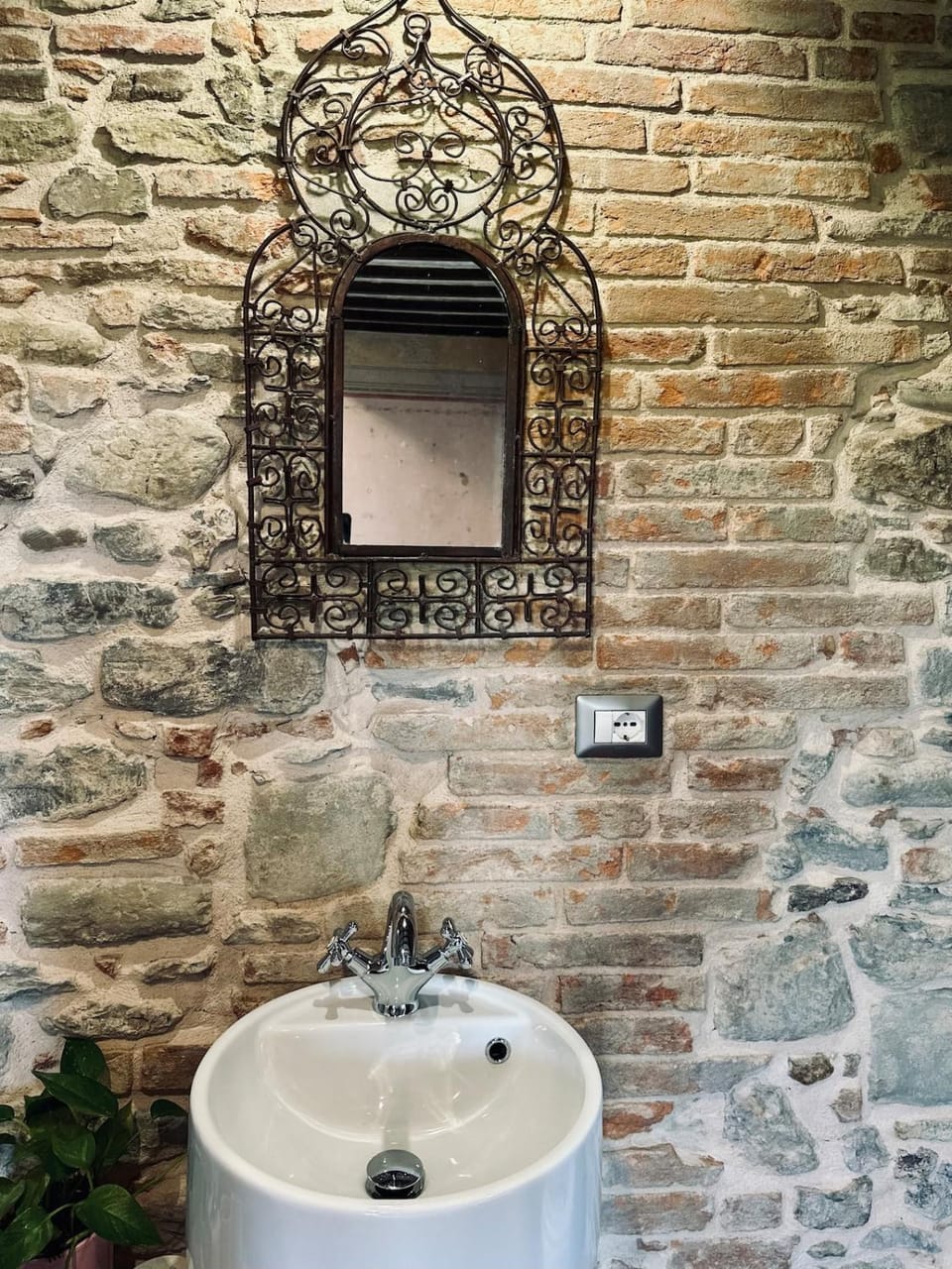 Decorative detail