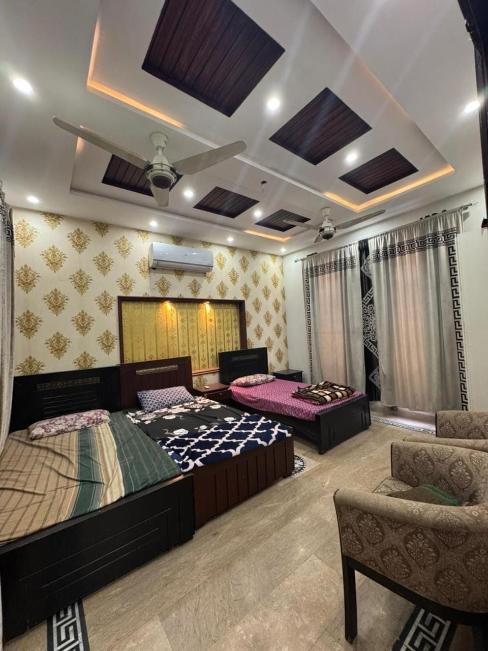 6-BedRoom house in Bahria House in Lahore