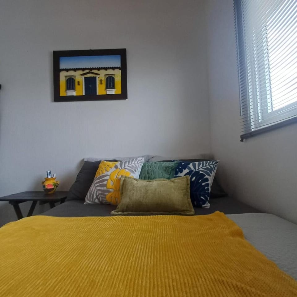 5 Min to Hot Springs Family Home with Hammock Villa in El Salvador