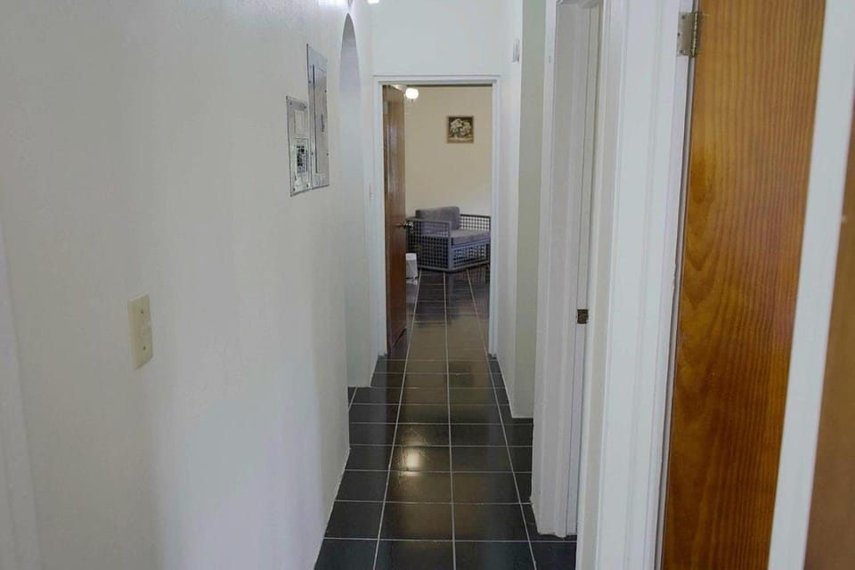 Clitfon House -Falmouth, Antigua Apartment in Antigua and Barbuda