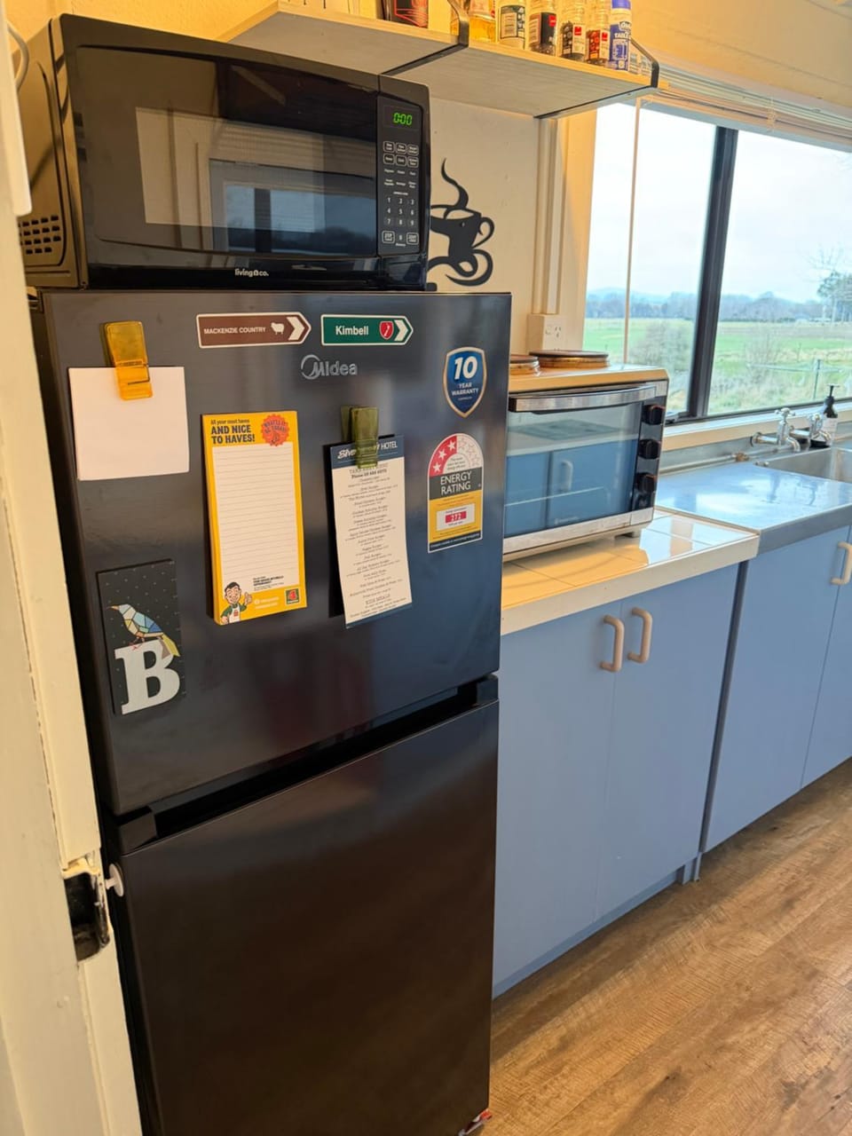 Kitchen or kitchenette, oven, stove