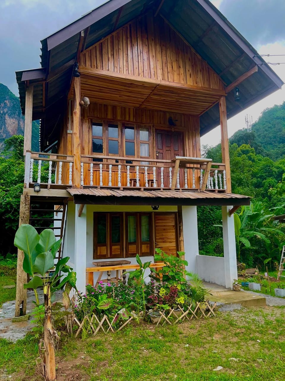 PHOUTTHASACK Green Lawn & Mist Bed and Breakfast in Luang Prabang Province, Laos