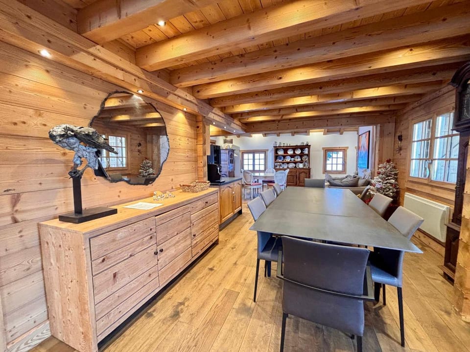 Chalet avec parking - 15 pers. - FR-1-505-246 Chalet in Notre-Dame-de-Bellecombe