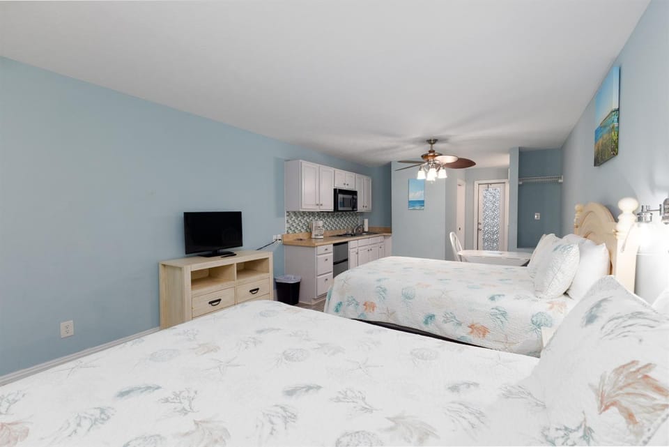 Surf City Coastal Stay Mermaids Rest motel unit Apartment in Surf City