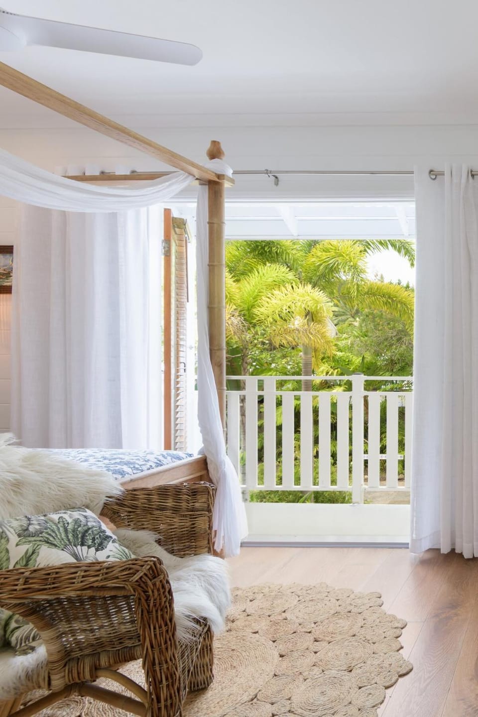 Fullmoon Cottage - Easy Walk to the Beach and Town Villa in Port Douglas