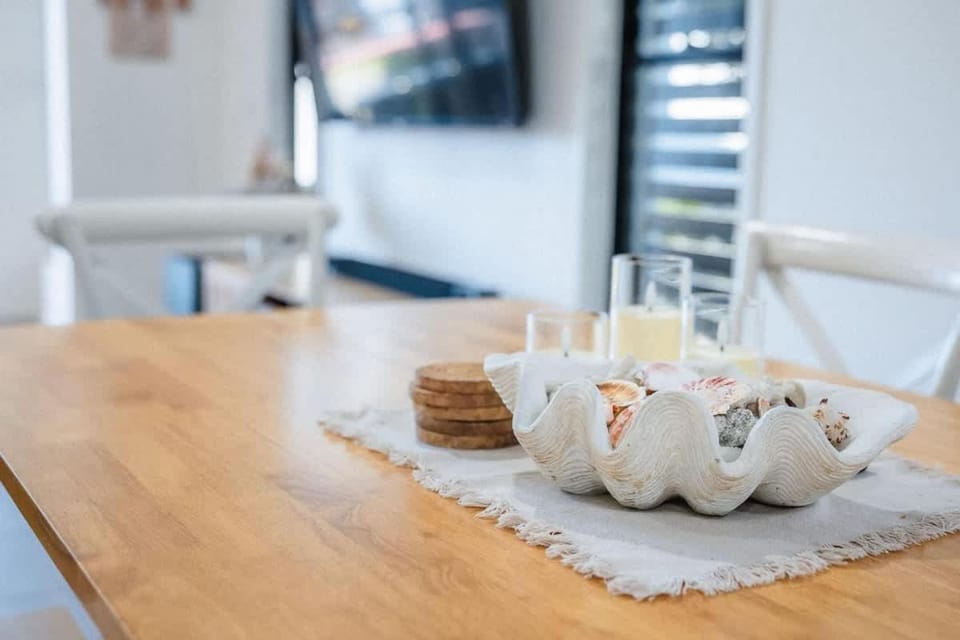 The Shell Shack on Whisper Bay Apartment in Whitsundays