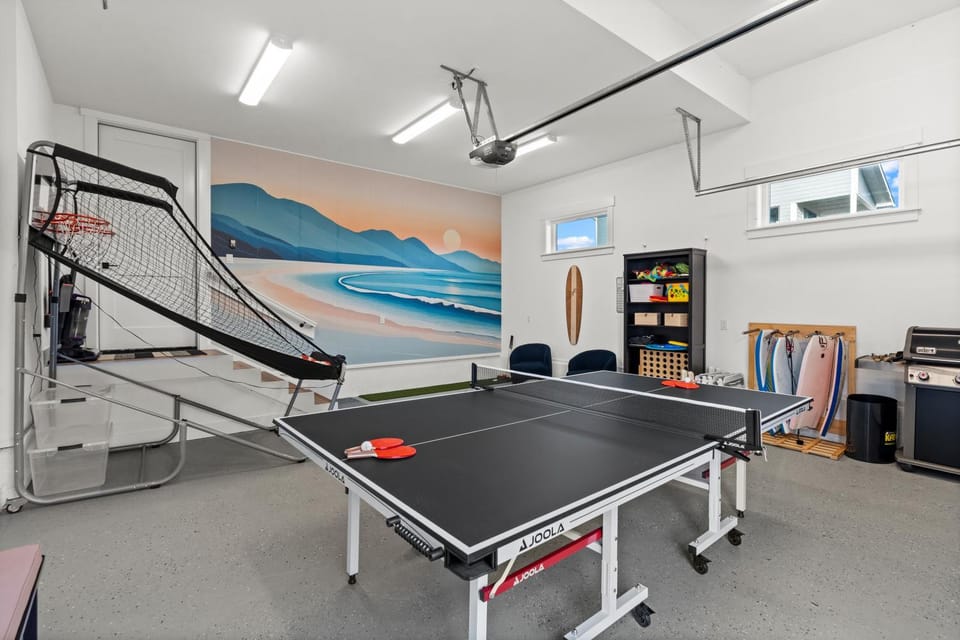 Game Room, Table tennis