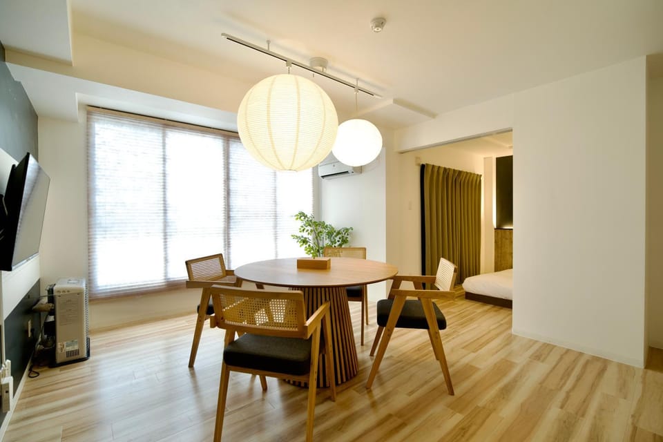 TV and multimedia, Living room, Dining area
