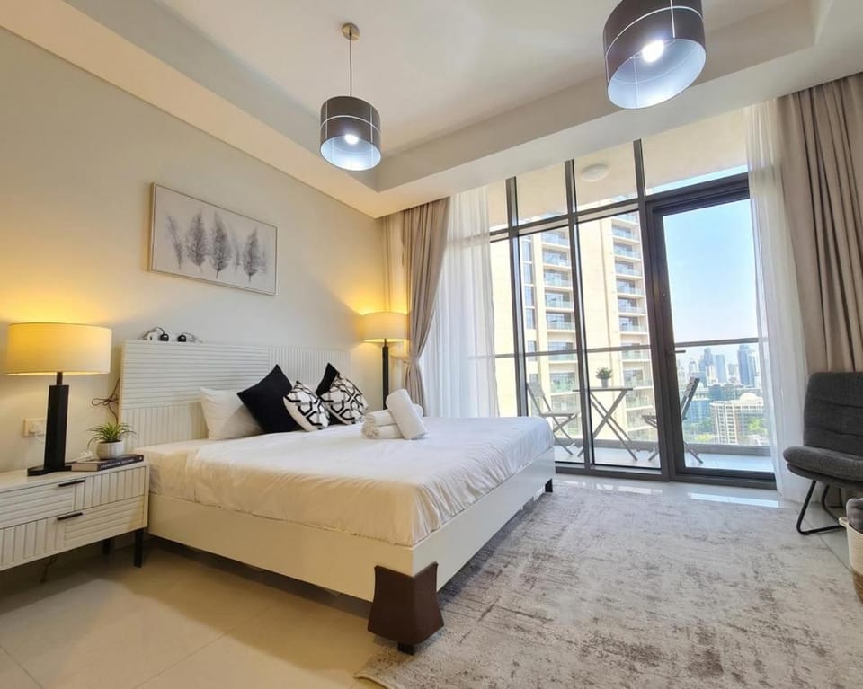 Bright, Airy Studio with Contemporary Vibes Apartment in Dubai