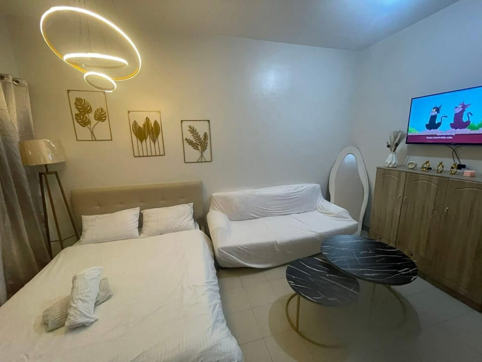 TuksHotel Bed and Breakfast in Mandaluyong