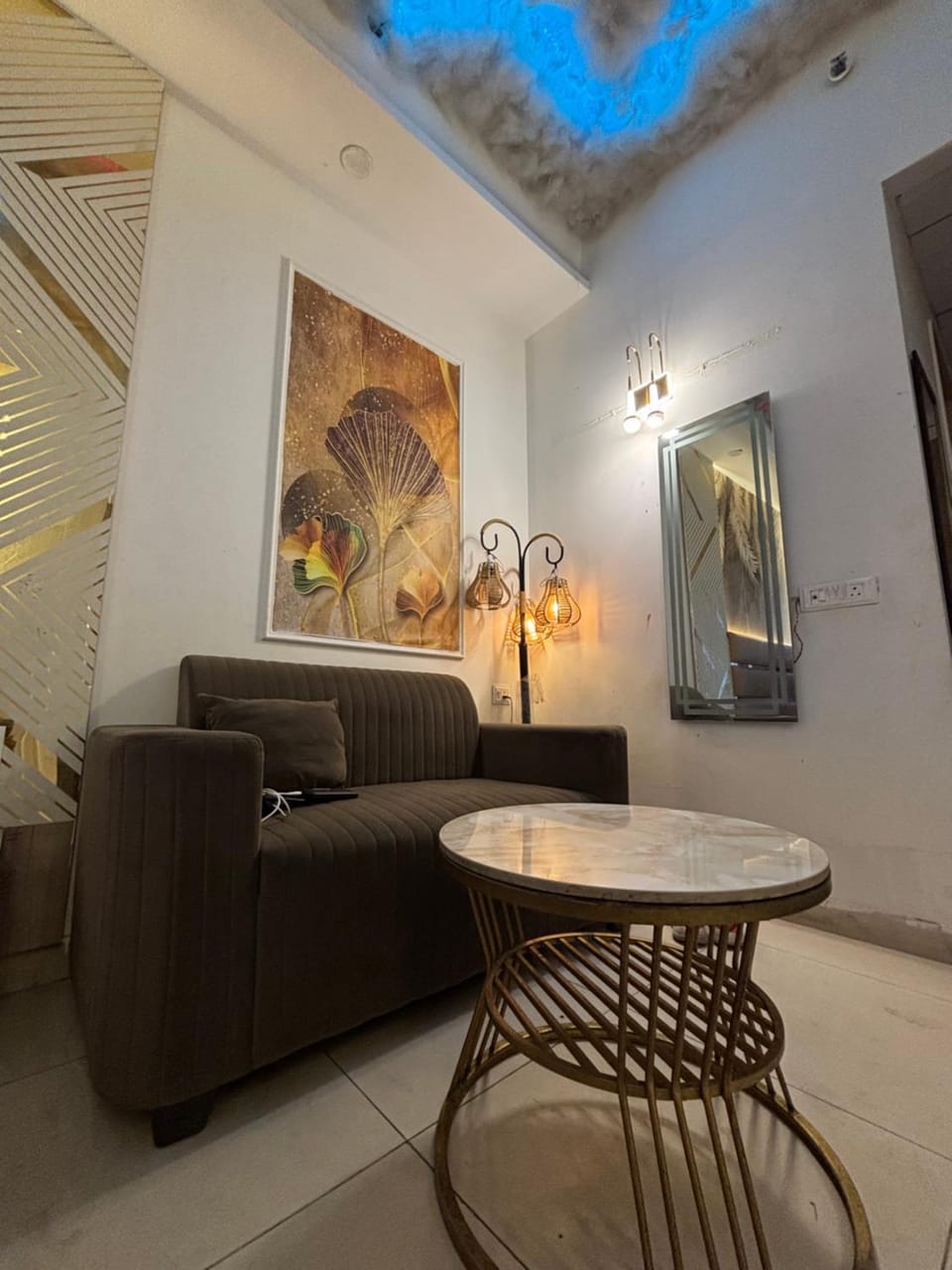 Richard clarkson Apartment in Noida