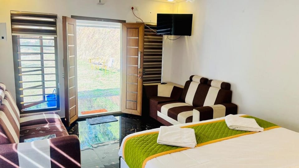 Tiny home in munnar House in Kerala