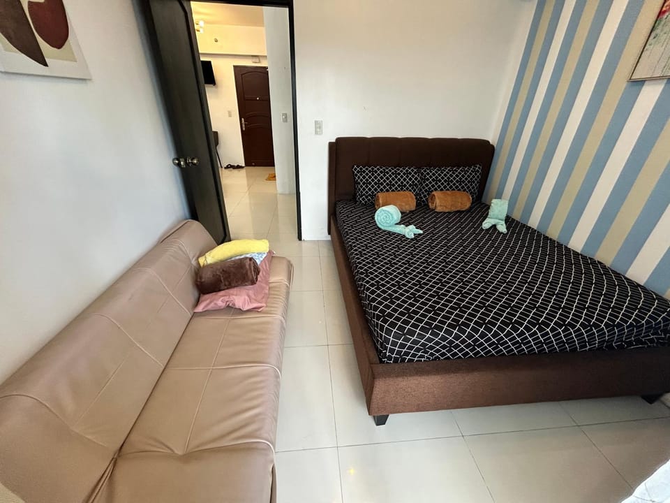 2BR condo mines View Park Baguio Free Parking Apartment in Baguio