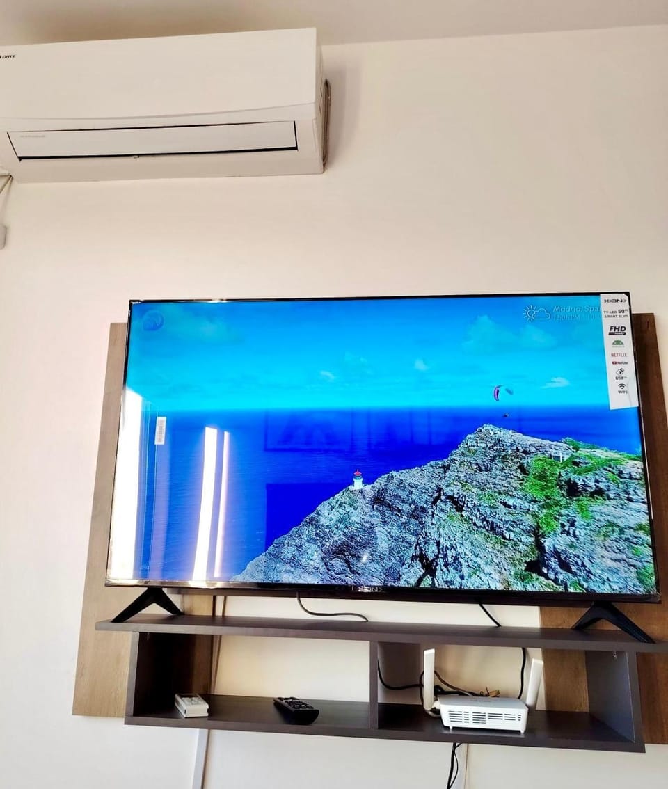 TV and multimedia, air conditioner