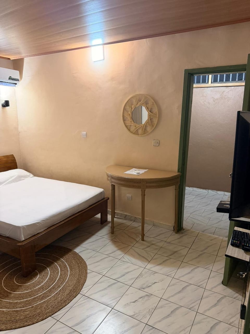 Studio spacieux Aéroport FHB Apartment in Africa