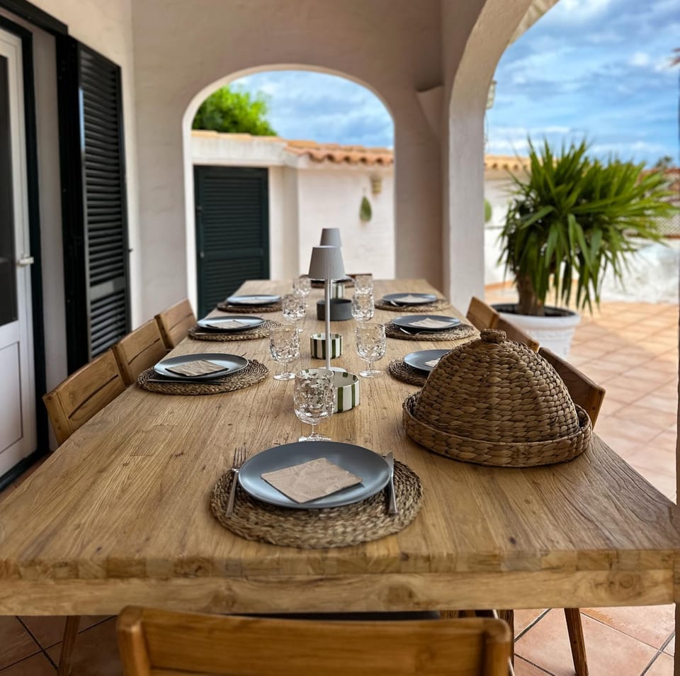 Villa Can Cortaderia vue mer - Cala Llonga House in Spain