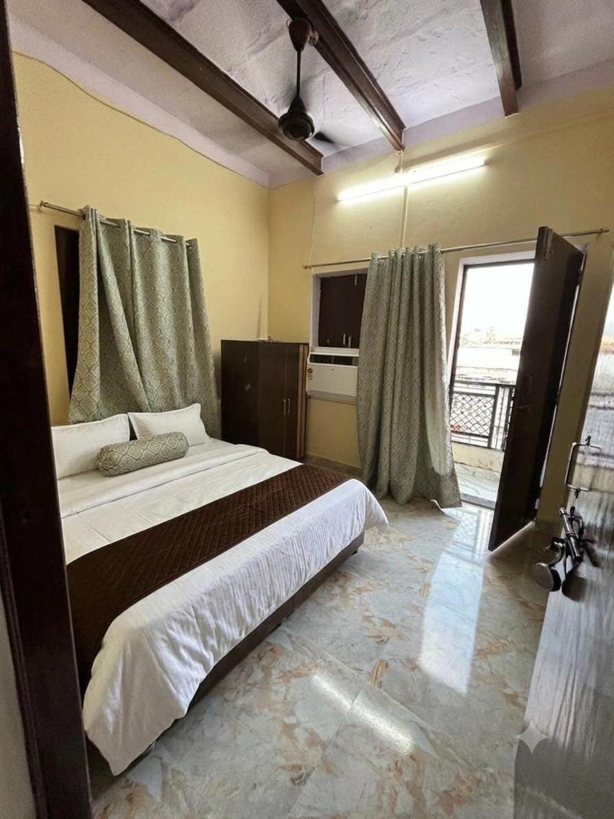 Banaras Bliss Homestay Apartment in Varanasi