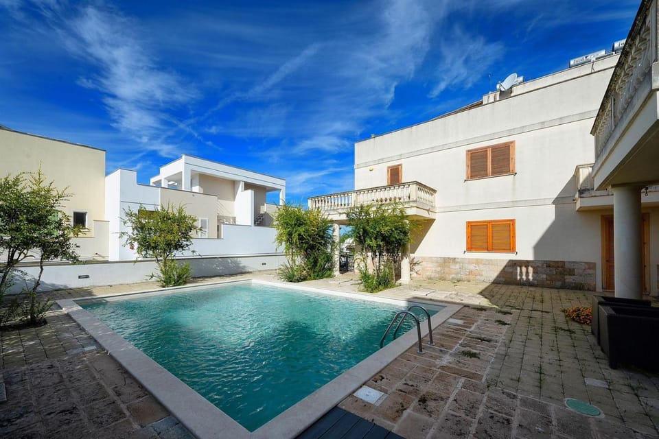 Property building, Pool view, Swimming pool