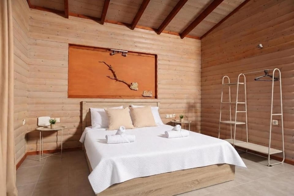 Hilltop Chalet 3 Apartment in Halkidiki
