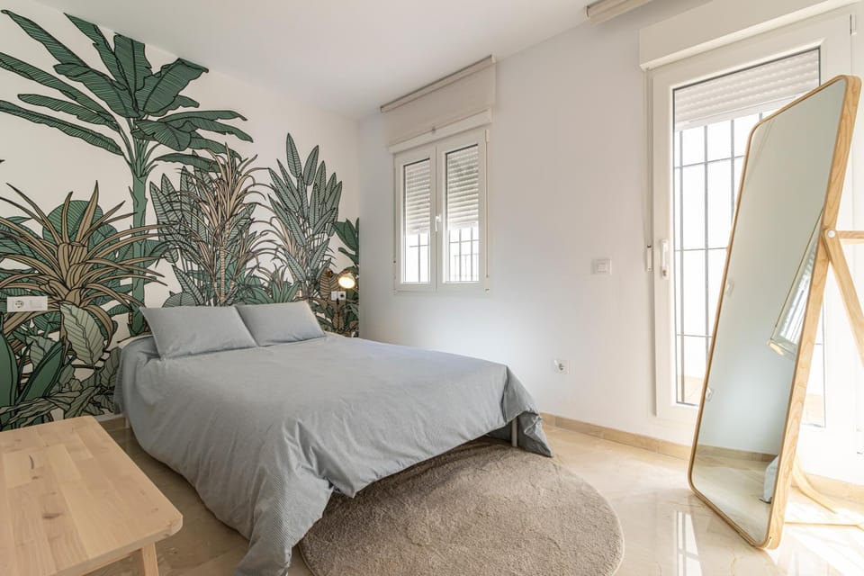 Bed, Photo of the whole room, Bedroom