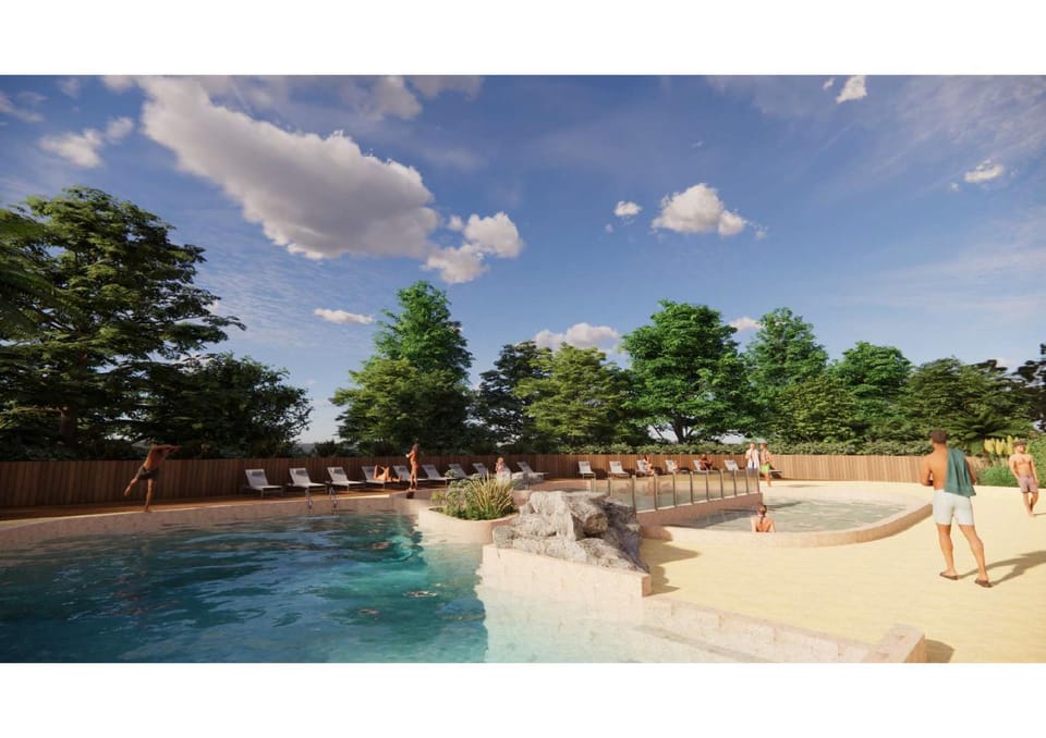 Swimming pool, Swimming pool