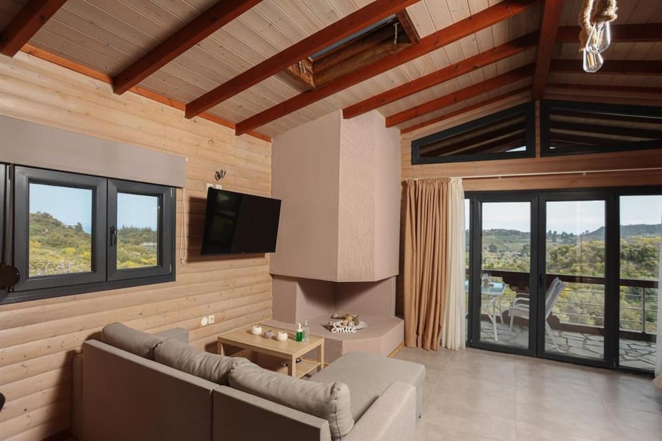 Hilltop Chalet 5 Apartment in Halkidiki