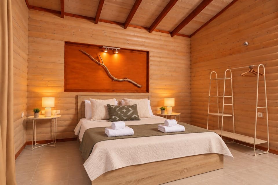 Hilltop Chalet 5 Apartment in Halkidiki