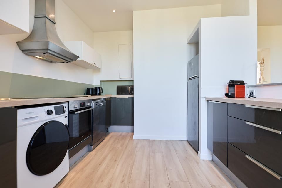 Garden - Supermarket - Park - Wifi - 3 bedrooms Apartment in Reims