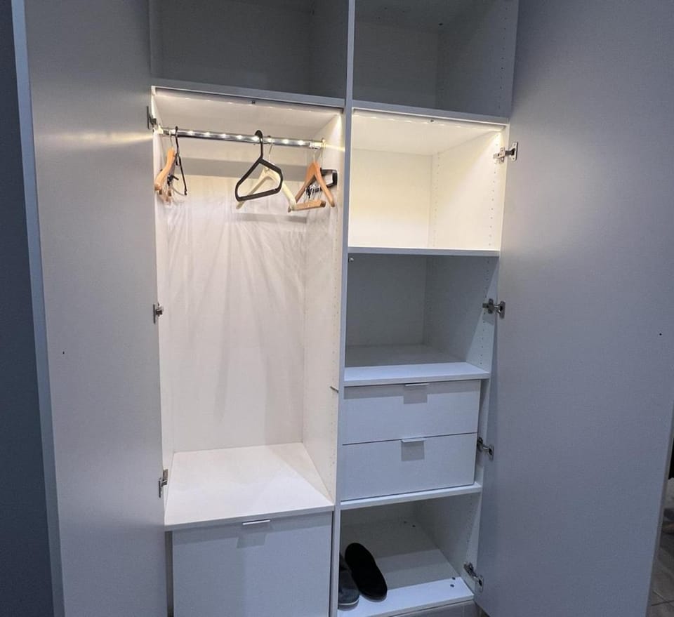 Comfortable, cozy, spacious, close to cathedral Apartment in Reims