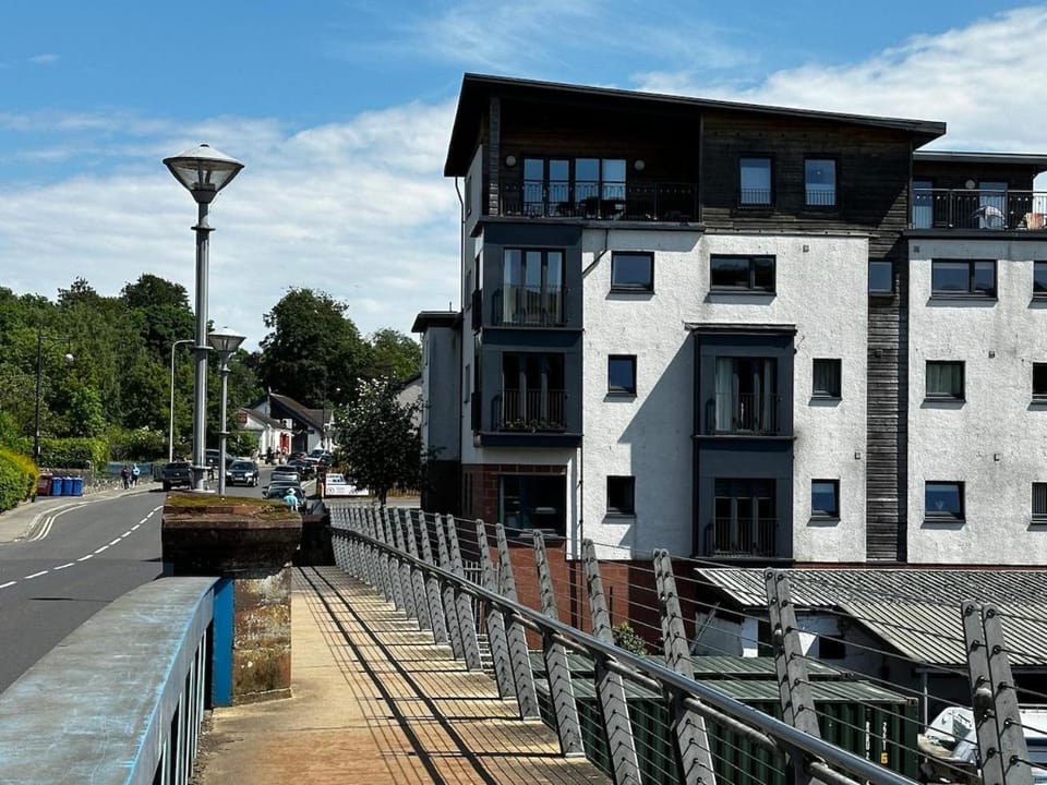 02 The Inchmoan Suite Loch Lomond Apartment in Balloch Road