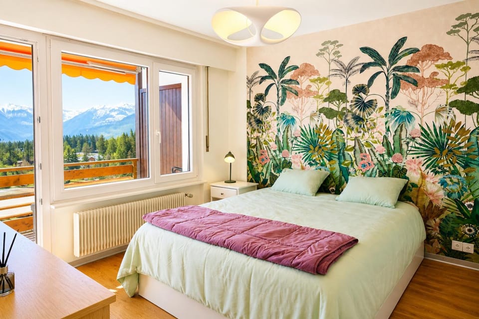 Bed, View (from property/room), Balcony/Terrace, Photo of the whole room, Business facilities